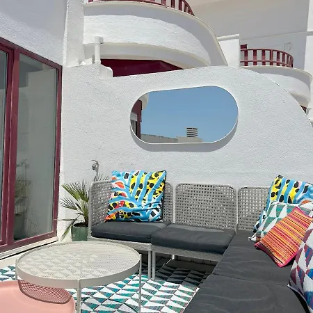 Groovy Caparica Gem With Large Sunny Terrace *