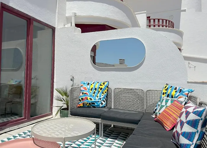 Groovy Caparica Gem With Large Sunny Terrace *