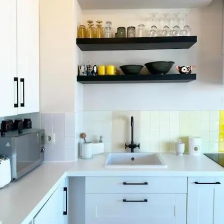 Groovy Caparica Gem With Large Sunny Terrace Apartament Costa de Caparica