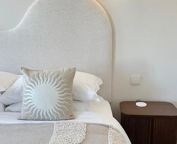 Groovy Caparica Gem With Large Sunny Terrace Apartment *
