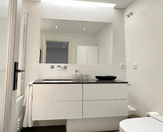Apartment Groovy Caparica Gem With Large Sunny Terrace *